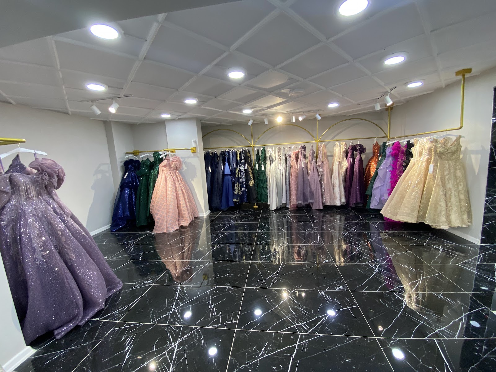LEYLA AYDINLIK GELİNLİK / KAFTAN / ABİYE