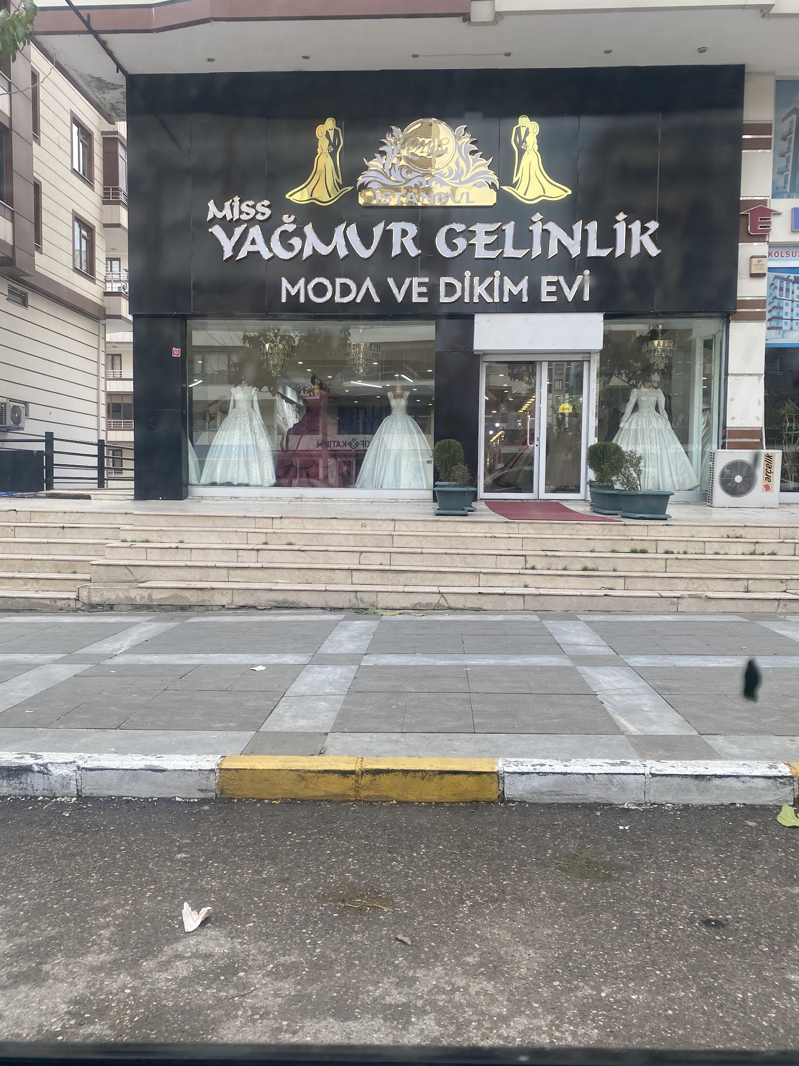 Miss Yağmur Gelinlik