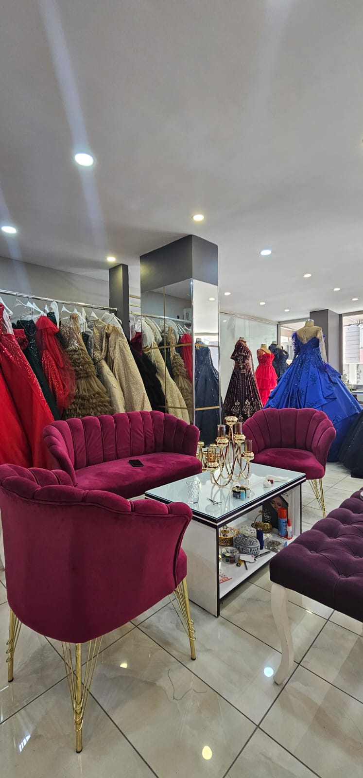 Rosabella Gelinlik ve Güzellik Mağazası